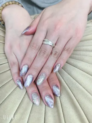 ネイル 山崎 美姫のネイルデザイン