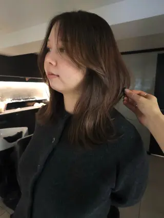 セミロング カラー アンニュイヘア🪽 ayumiのヘアスタイル