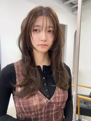 ロング vince. moekoのヘアスタイル