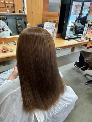 カラー 川内 美瑚のヘアスタイル