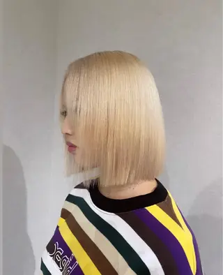カラー Mii. 内田萌々のヘアスタイル