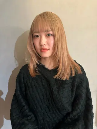 ミディアム カラー 美髪・シールエクステ ホソタニリョウコのヘアスタイル