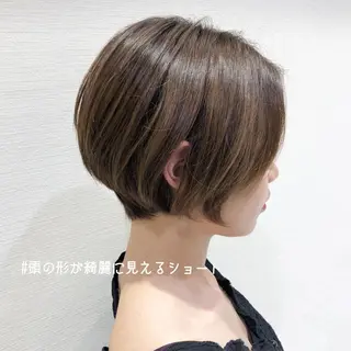 ショート カラー 似合わせ/レイヤー /ボブ/新谷のヘアスタイル