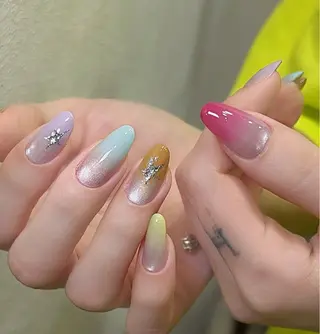 ネイル 佐藤 ゆきのネイルデザイン