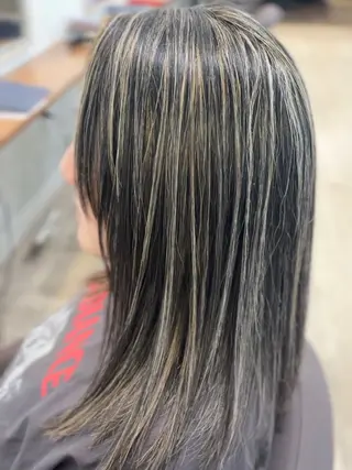 ミディアム bloom AMIのヘアスタイル