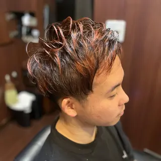 ミディアム 佐藤 康太のヘアスタイル