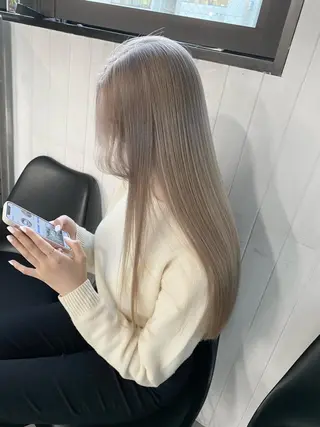 ロング カラー ヘアアレンジ ブリーチダブルカラー 元町三宮/三ノ宮のヘアスタイル