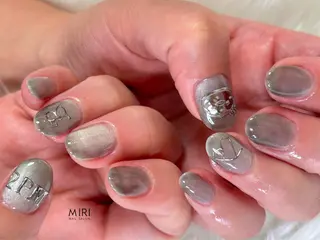 ネイル Miri nail salonのネイルデザイン