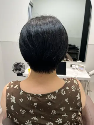 ショート 悩む大人女性の味方 白髪ぼかし/うる艶髪のヘアスタイル