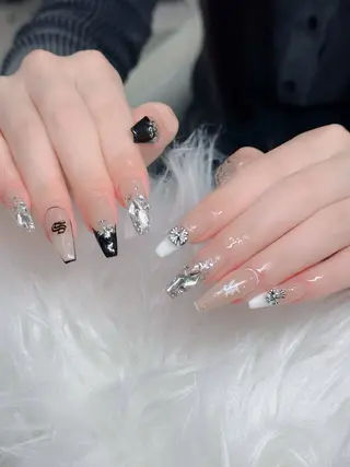 ネイル Lenie Nail Salonのネイルデザイン