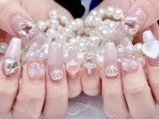 ネイル Momo 桃🍑のネイルデザイン