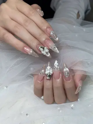 ネイル Julli NailStudioのネイルデザイン