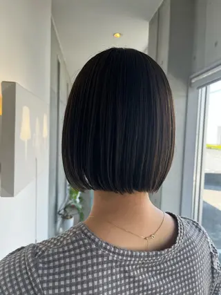 ミディアム おせ ちさとのヘアスタイル