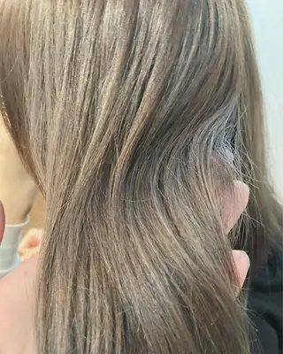 ミディアム カラー 縮毛矯正&髪質改善 ⭐️OGUのヘアスタイル