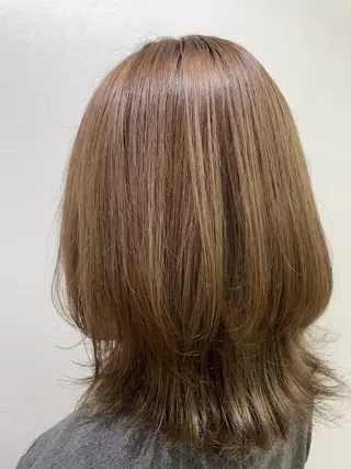カラー 渡部凌我 小顔ウルフ ハイトーンカラーのヘアスタイル