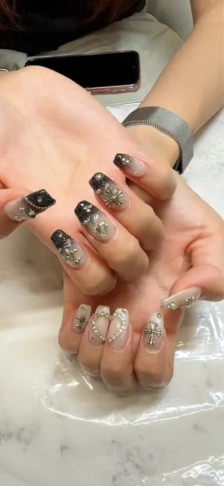 ネイル ✨アン ミユ✨のネイルデザイン