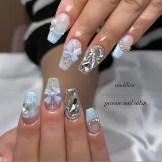 ネイル andilios / shioriのネイルデザイン