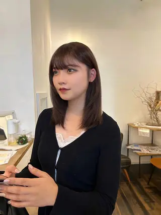 ミディアム カラー 水谷 優華のヘアスタイル