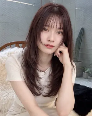 セミロング カラー pia 薬院のヘアスタイル