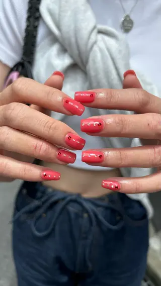 ネイル 伊藤 梨恋のネイルデザイン