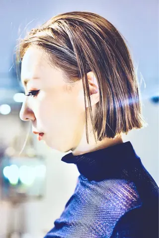 ショート AKUTSU KOICHIのヘアスタイル