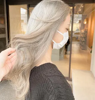 ロング カラー ハイトーンカラー♡ yuのヘアスタイル