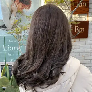 ロング カラー くろだ ちはるのヘアスタイル
