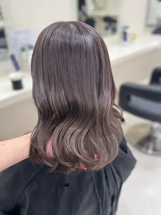 ミディアム カラー 🤎モテ髪&透明感 ミルクティー🥣🤎のヘアスタイル