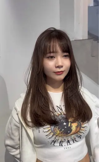 ロング 韓国ヘアメンズ・レデ ィース特化ミクのヘアスタイル