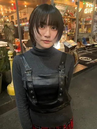 ショート レイヤーカット\ウル フ　chinatsuのヘアスタイル