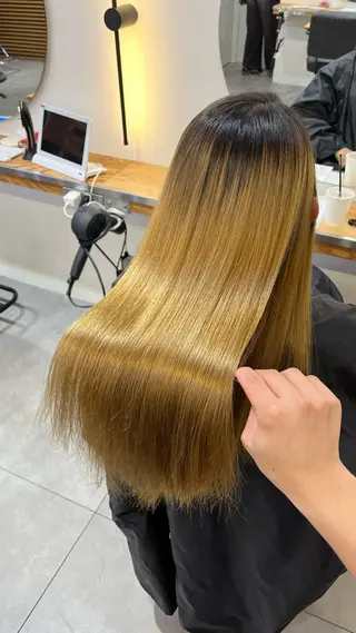 ロング 冨田 悠稀/ 髪質改善縮毛&カラーのヘアスタイル