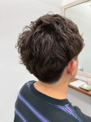 ショート メンズ newi saLyu ネウィ　サリューのヘアスタイル