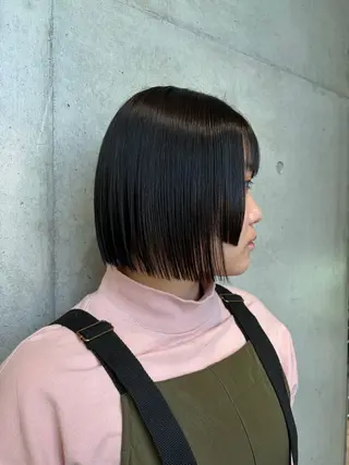 ショート カラー ヘアアレンジ ボブ艶モテカラー🫧 カリンのヘアスタイル