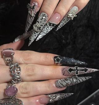 ネイル H.baby Nail Salonのネイルデザイン