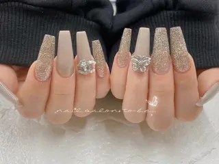 ネイル Nail Salon To Beのネイルデザイン