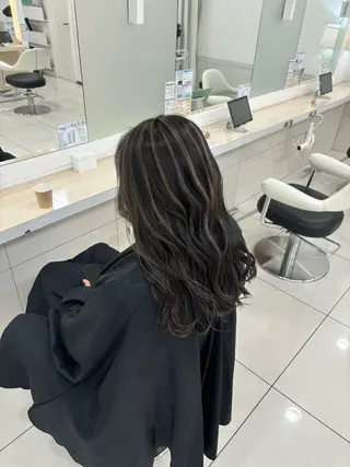 ロング カラー keany錦糸町 ハセベユウのヘアスタイル
