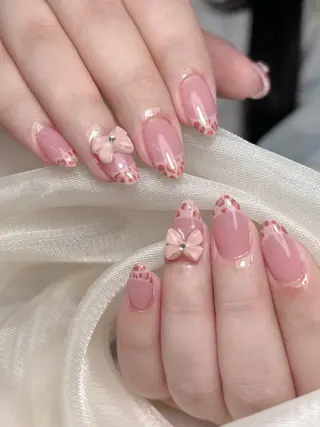 ネイル lucky nail 歌舞伎町のネイルデザイン
