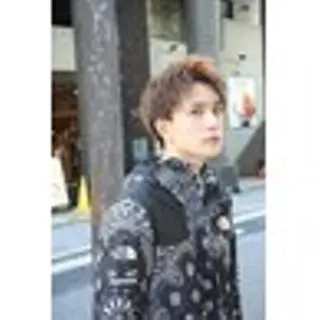 カラーソムリエ認定 茶屋町Eir岩本のヘアスタイル