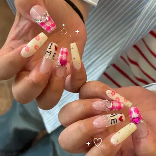 ネイル WOLTOKYO渋谷 yunaのネイルデザイン