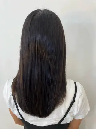 ロング 辻 友里香のヘアスタイル