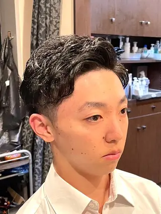 ショート パーマ 長谷川 真那のヘアスタイル