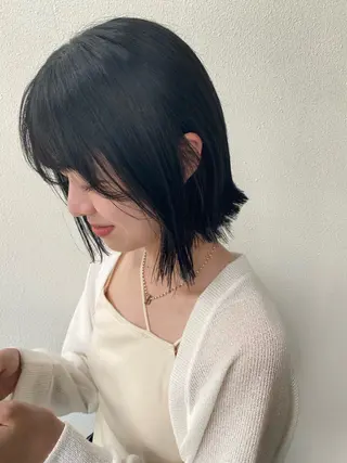 ミディアム LUVISM新潟🎀 透明感カラー/ミユのヘアスタイル