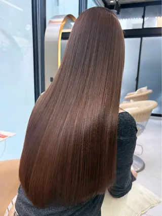 ロング 福岡縮毛矯正✨️ ストレート 向井和輝のヘアスタイル