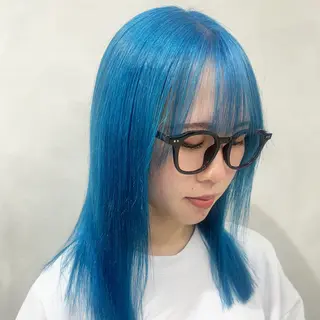 ミディアム カラー デザインカラー/パー マ🦖外岡咲希🦖のヘアスタイル