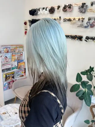 セミロング ))カラー特化(( 渡邉 怜のヘアスタイル
