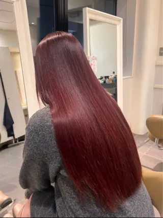 ロング 小林 理衣奈のヘアスタイル