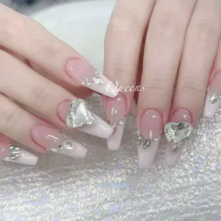ネイル Queens ひなのネイルデザイン