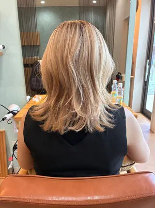 ミディアム Parc 三沢市 momokaのヘアスタイル
