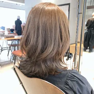 ミディアム すきバサミを使わない カット✂️✨郡司泰之のヘアスタイル