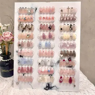 ネイル M2beauty Renaのネイルデザイン